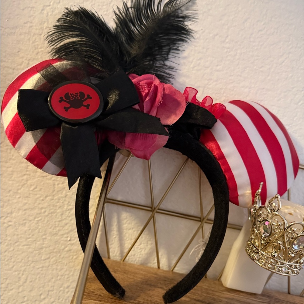 Disney Red and White Striped Pirate Minnie Ears Headband